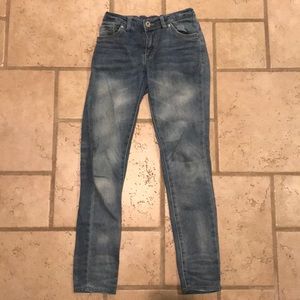 Size 10 levi’s little girls jeans